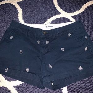 Super cute nautical shorts!⚓️
